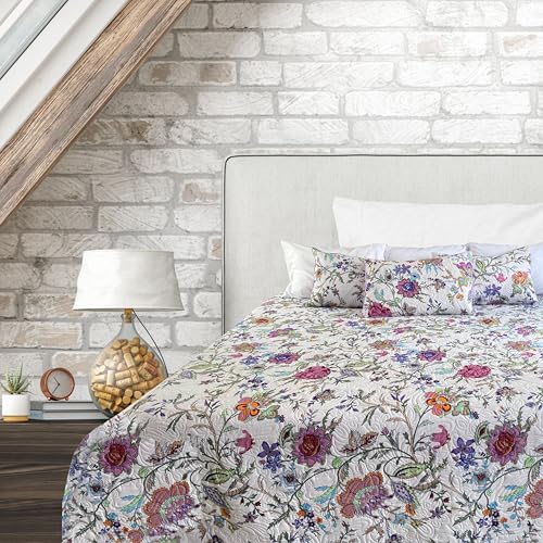 Lista de Colchas Coppel disponible en línea para comprar. 42 Yamel Hogar; Colcha Ligera Hipoalergénica Doble Vista. Capitonado Ultra Sónico. Sin Hilos. con Técnologia Fresh Care. Ideal para Cualquier Clima. Hecha EN MÉXICO (Florencia,...