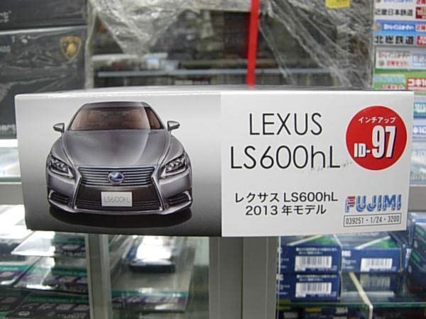 【1/24フジミ・完成プラモデル】レクサス LS600hL 2013年モデル レクサス LS600hL 2013年モデル (プラモデル) - ホビーサーチ