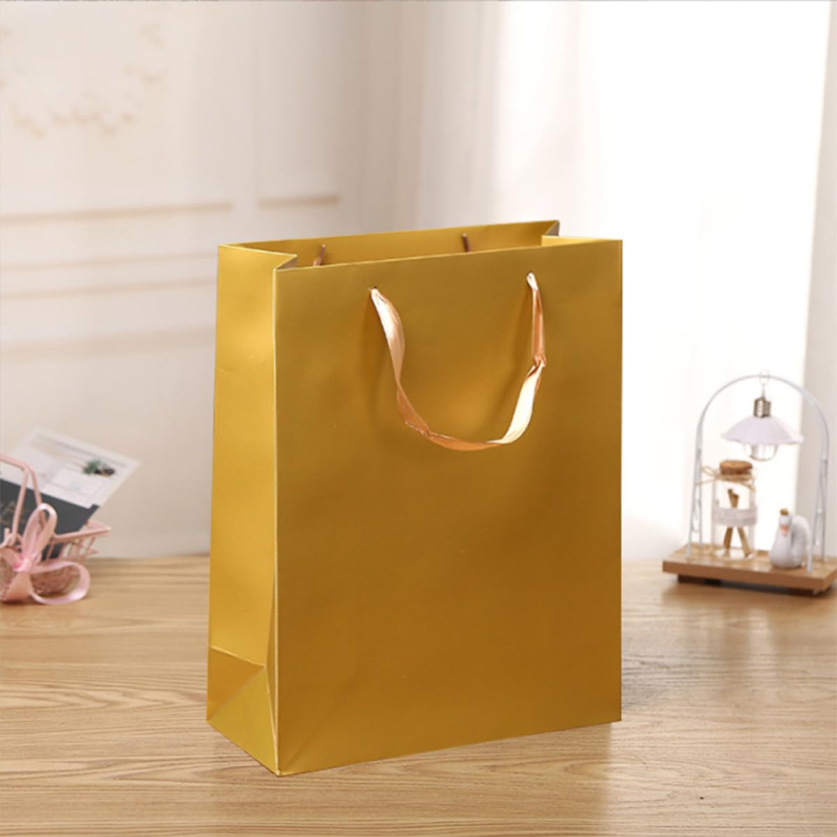 UPKOCH 12 Stück Teiliges Geschenk Papiertüten Gold Handliche Verpackungstaschen mit Griffen für Süßigkeiten Geburtstag Party Festliche Geschenkverpackung und Aufbewahrung