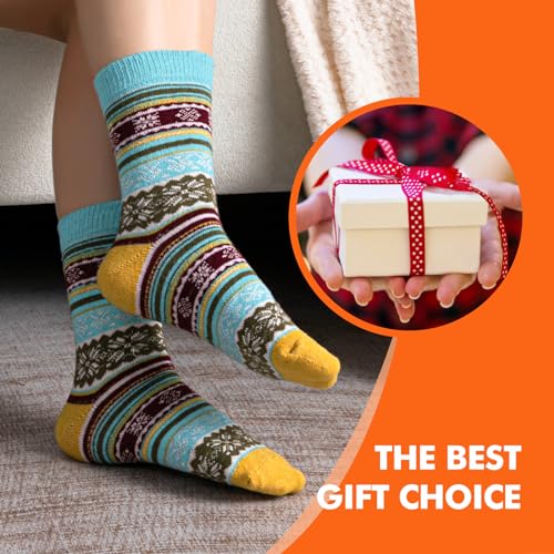 Image of Wool Socks for Women Men, Winter Warm Knit Crew Boot Socks 5 Pairs