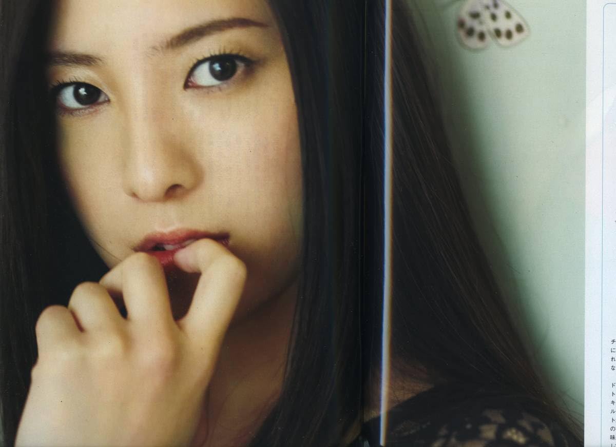 +act 吉高由里子　直筆サイン入りポラロイド写真　チェキ　当選品　ポラ 吉高由里子 ポラ直筆サイン入り 当選書付き - メルカリ