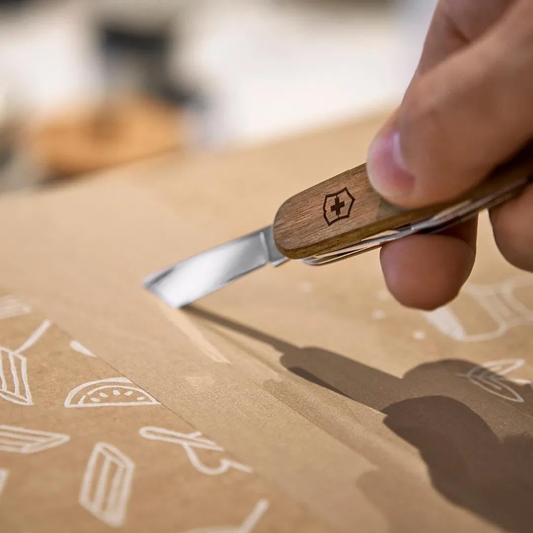 Victorinox Taschenmesser Spartan Wood (10 Funktionen, grosse Klinge, Dosenöffner, Korkenzieher) Holz B1