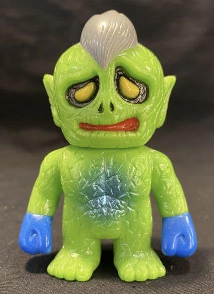 Amazon.co.jp: ソフビ REALHEAD マミーグローブ 黄緑成型青塗装黒黄目