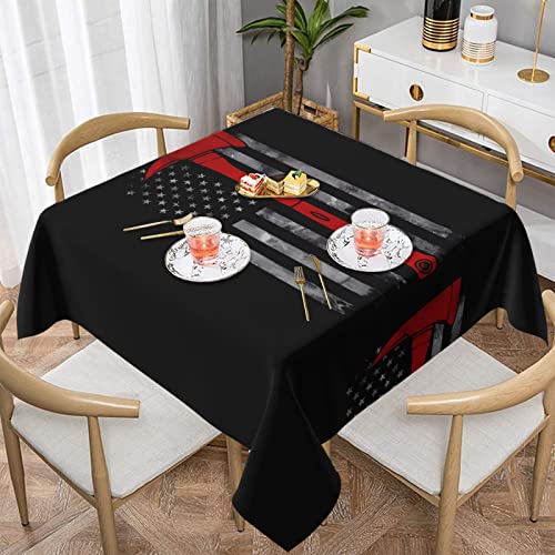 PartyUnix Tovaglia rotonda con bandiera a forma di ascia da pompiere con bandiera rossa - 151 x 154 cm - perfetta per tavoli da buffet, feste a prezzi accessibili