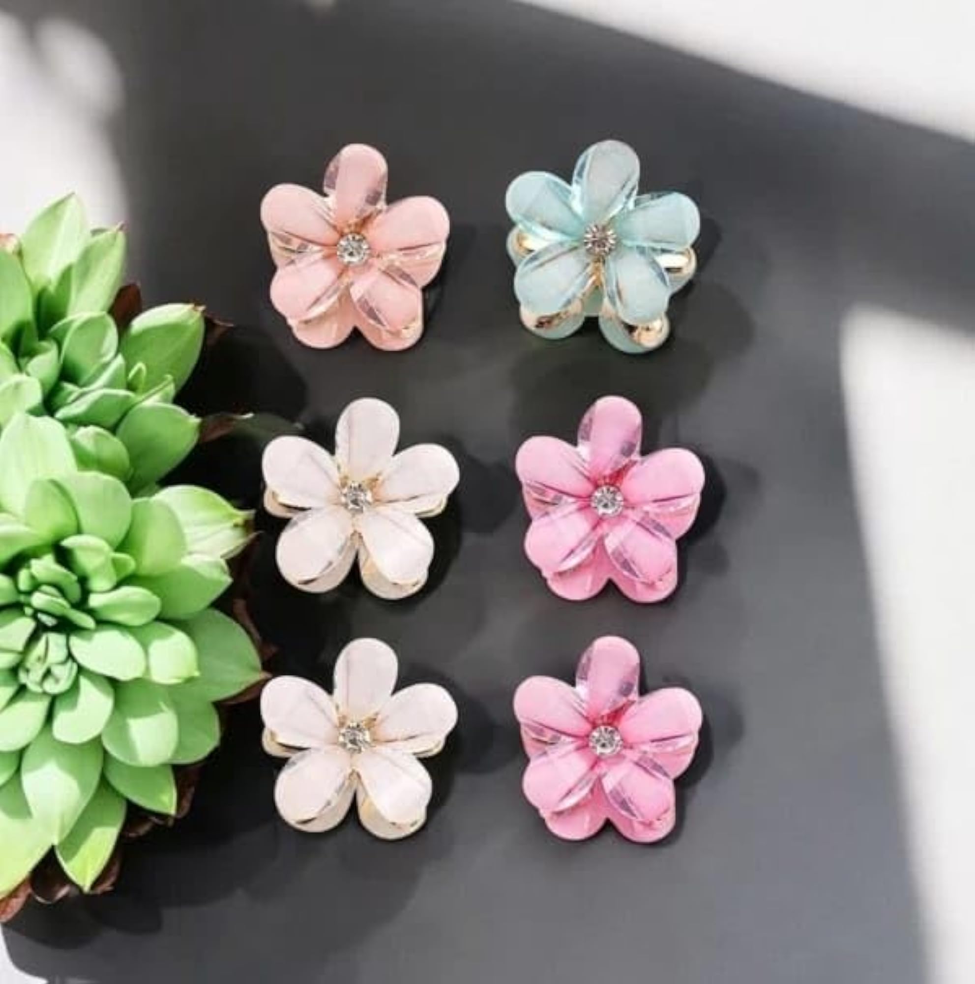Charming Mini Claw Clips Set of 5, Multicolor Flower Design