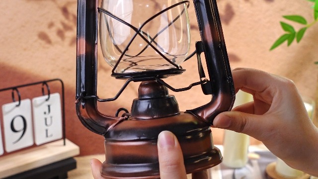 Lampe Ouragan SHHL5 – 10 Pouces – Lanterne à Pétrole – Argentée – Neuf
