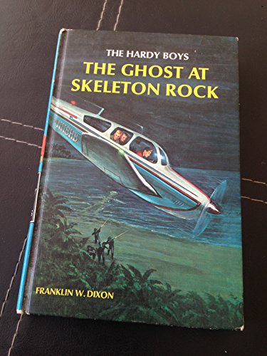 Hardy Boys 37: The Ghost at Skeleton Rock GB 0448189372 Book Cover