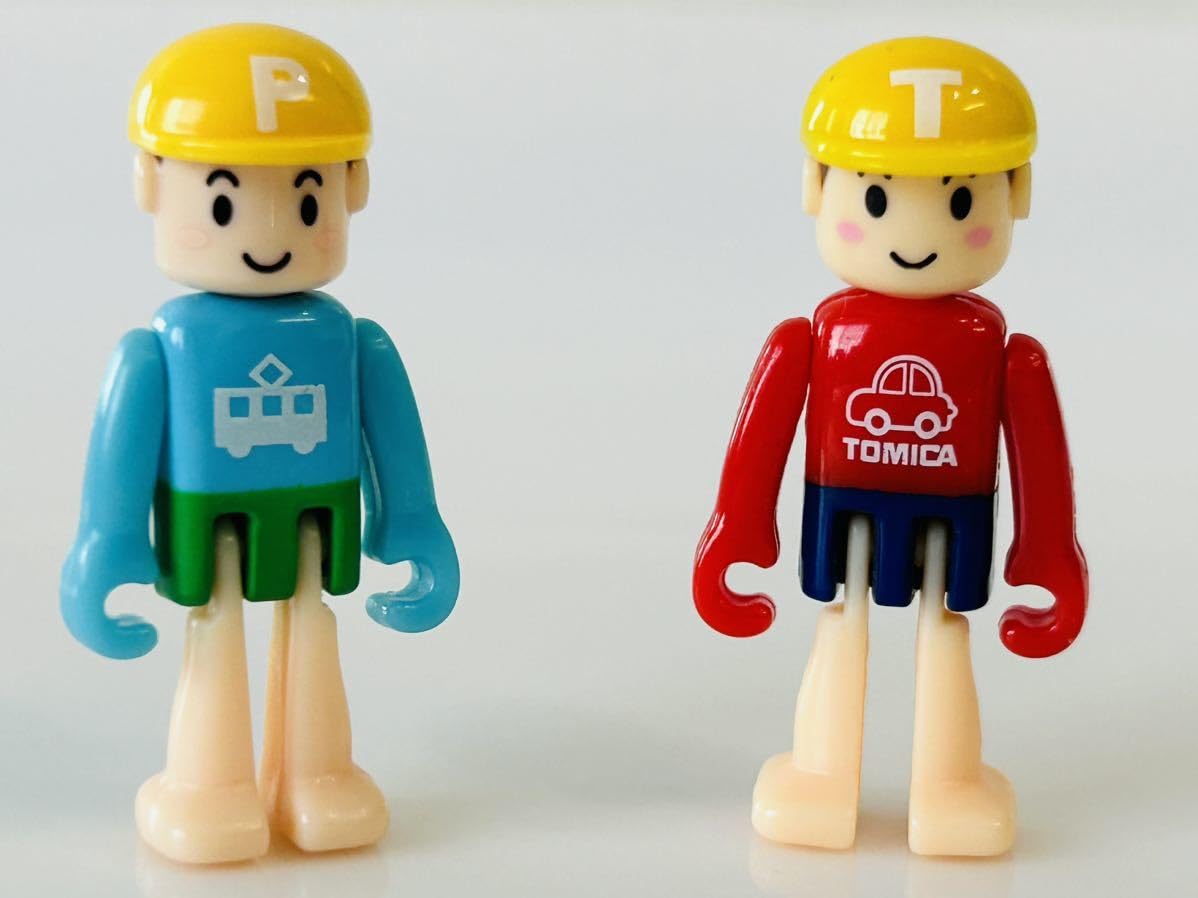 Amazon | トミカ トミカタウン プラキッズ てっちゃん Pくん Tくん 2体 