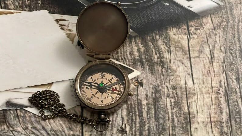 Brújula de latón personalizada, regalo único con grabado, diámetro 2 pulgadas miniatura 2