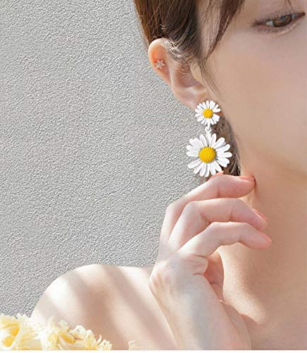 2Pairs Daisy Earrings Flower Earrings for Women Y2k Acrylic Yellow White Double Flower Earrings,Vintage Daisy Flower Dangle Earrings Wild Lily Petals Hawaii Floral Earrings 60s 70s Earrings Summer Earrings4