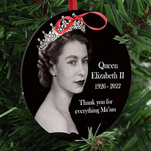 Pixie's Gifts Queen Commemorative Memorial Thank You Ma'am Keepsake MDF Christmas Tree Bauble Cover