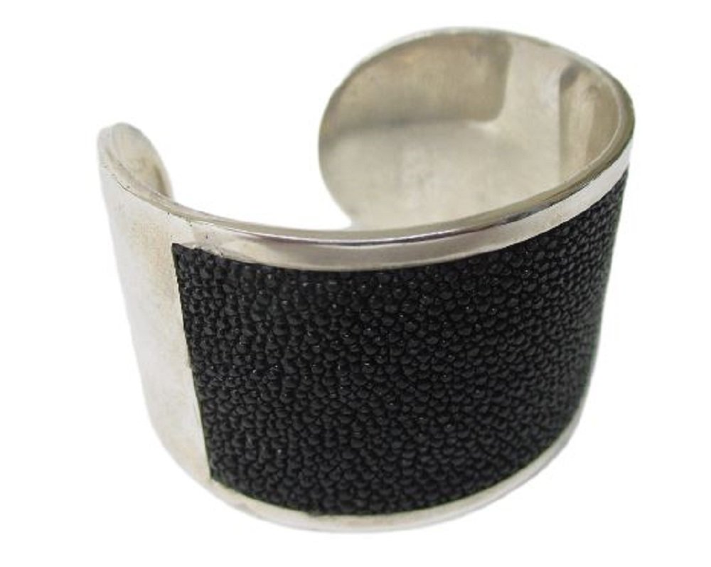 Timeless Drumsurn Imports Genuine Stingray Leather Silver No Motif Cuff