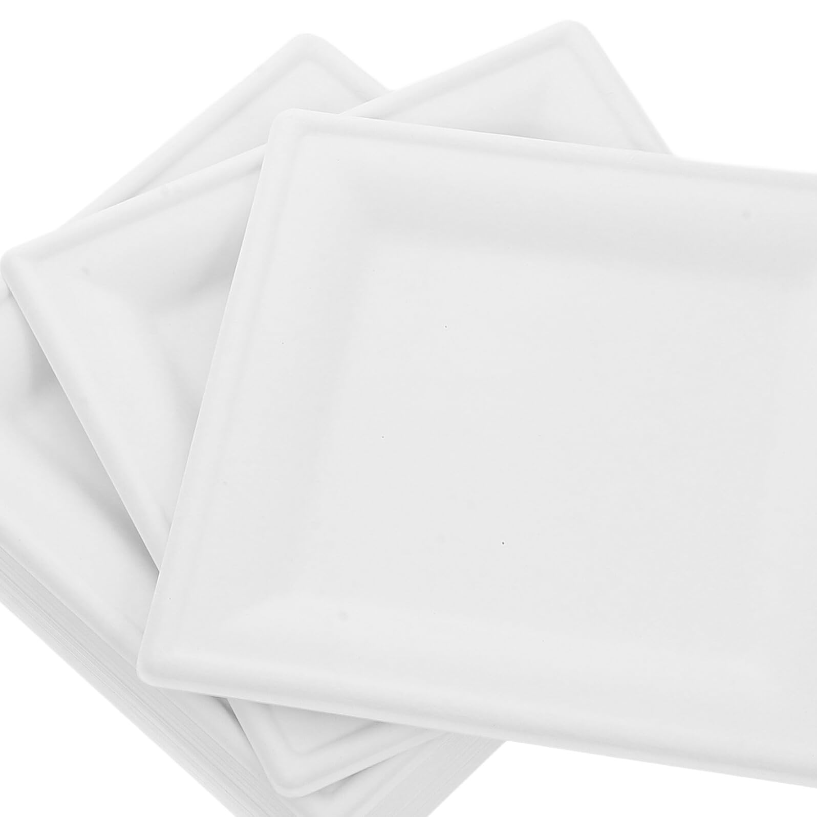 GANAZONO Assiettes Jetables en Carton Rigide 50 Pièces 20 Cm Carrées Blanches Résistantes Micro-ondes pour Repas Extérieurs Fêtes Anniversaire et Mariage Usage Unique Écologique
