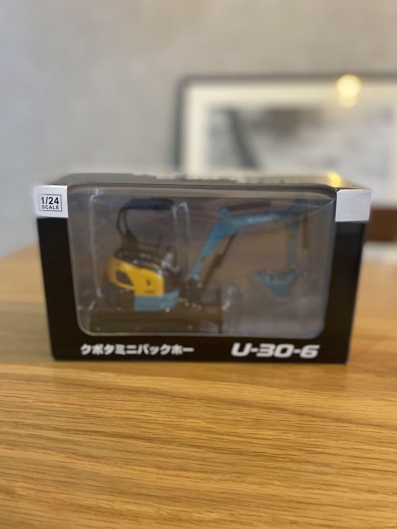 Amazon.co.jp: クボタ建機 Uー30ー6 ミニチュア : おもちゃ