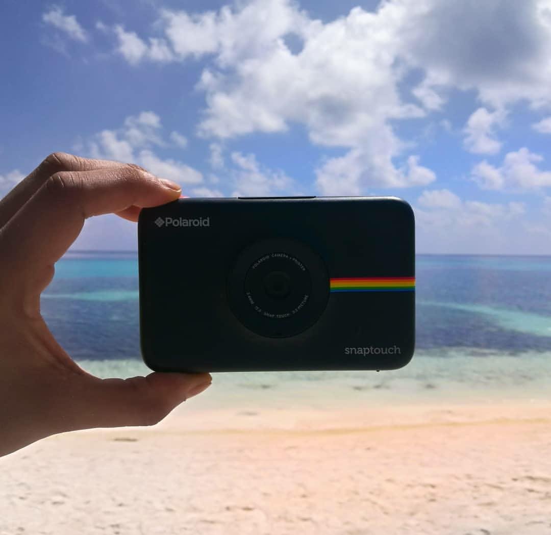 Polaroid Snap Touch - Fotocamera digitale con stampa istantanea Zink Zero con schermo LCD, nera