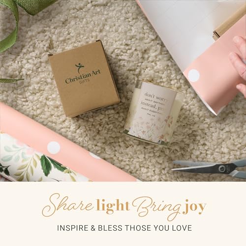 Image of Christian Art Gifts Vanilla & Oakmoss Scented Candle: Don't Worry, Pray