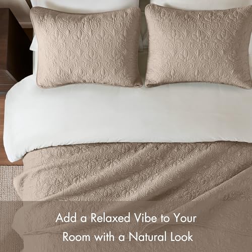 Image of Madison Park Luxurious Cotton Damask Quilt Set, 3PC King /Cal King Bed Set