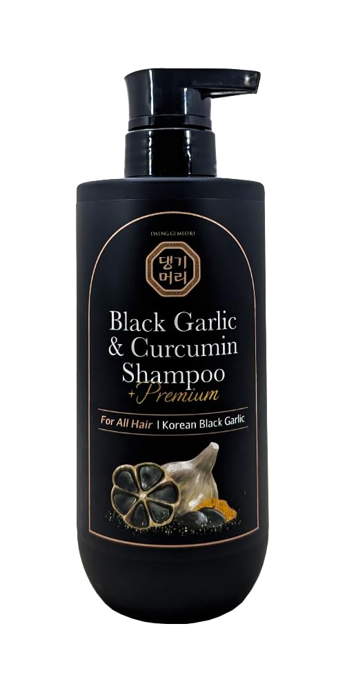 Daeng Gi Meo RiKorean Black Garlic & Curcumin Shampoo 16.9 FL Oz/ 500ml with 10 Traveling Pouch Samples(7ml) - Herbal Care, Samples may vary.