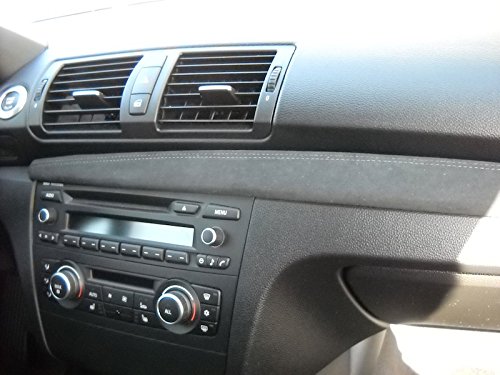 RedlineGoods Dash Pad Cover Für BMW 1er - Echtes Alcantara In Schwarz Mit Rotem Faden