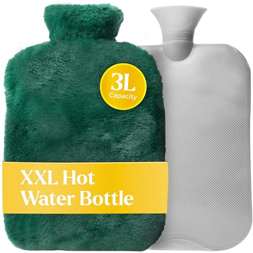 Qomfor XXL Large Hot Water Bottle with Faux Fur Cover – Cozy 3L Hot Water Bottle for Bed Warming, Pain Relief, Cramps & Back Pain – Durable, Safe, & Long-Lasting Water Hot Bottle for Sleeping (Green)