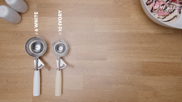 Cucchiaio Porzionatore Per Gelato New Star 40 – Acciaio Inox, Manico Viola, 24,8 Grammi