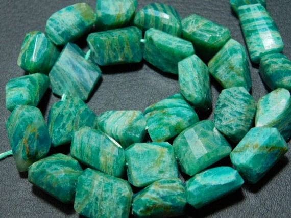Amazonite russe AAA LKBEADS de grande taille pierres précieuses step cut haute joaillerie