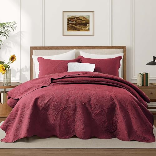 IR Imperial Rooms Twin Quilt Bedding Set Size (68” x 86”) + 1 Pillow Shams (20” x 26” + 2”) - 2 Pcs All Season Lightweight Reversible Microfiber Coverlet Floral Embossed Quilt Bedspread (Burgundy)