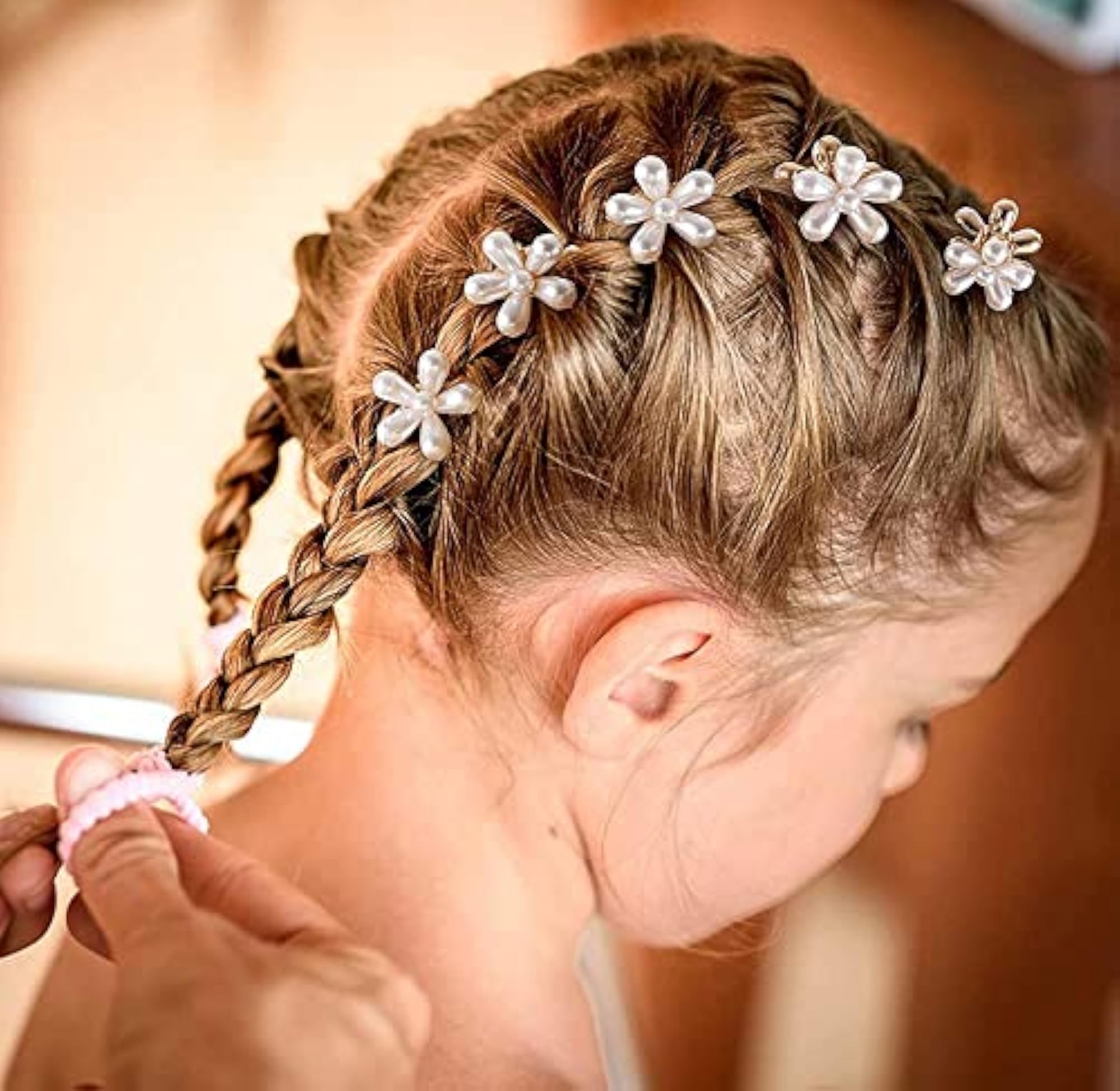 Stylish Mini Pearl Hair Claw Clips with Flower Design