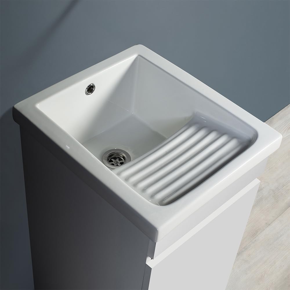 Mobile Lavatoio 45x51 Cm Con Vasca In Ceramica E Strofinatoio, Struttura In Legno Nobilitato Bianco Opaco Con Un’Anta Apribile A Gola, Già Montato Con Kit Di Scarico Incluso