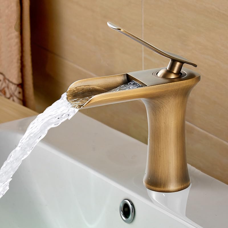 Mitigeur Cascade de Bain avec Écoulement Fluide et Finition Chromée