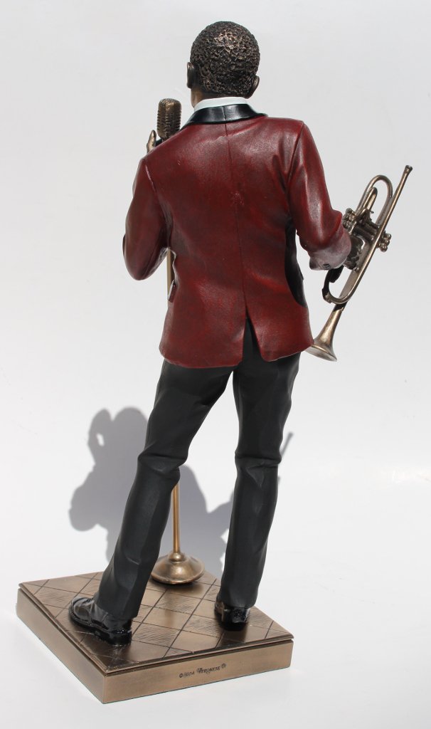 Afrikanische Jazzband-Sängerin mit Trompete, kaltgegossene Bronze, Statue, 30,5 cm hoch