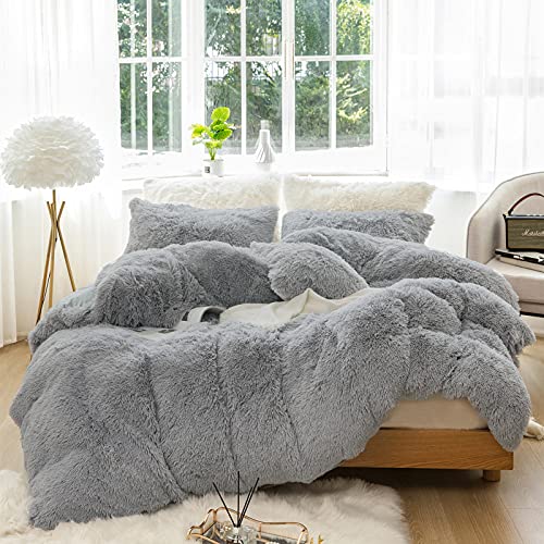 Plush Shaggy Duvet Cover Set 3 Pieces Aesthetic Fluffy Comforter Cover Set Ultra Soft Crystal Velvet（1 Faux Fur Comforter Cover + 2 Faux Fur Pillowcases）,Zipper Closure(Queen，Light Grey)