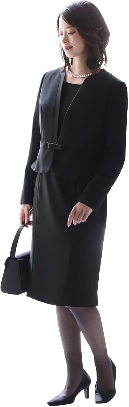 Amazon Co Jp ニナーズ Nina S 喪服 レディース ブラックフォーマル 礼服 スーツ ロング丈 大きいサイズ 前開き ワンピース 黒 ブラック フォーマル 30代 40代 50代 60代 Bs 09 服 ファッション小物