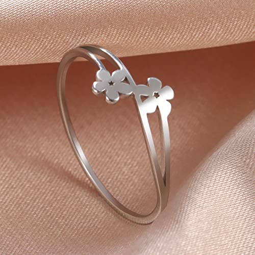 Aktully Daisy Flower Rings For Women 18K Gold Minimalist Stacking Ring Lucky Rings Daisy Ring Stainless Steel Statement Finger Band Ring Simple Aesthetic Jewelry Gift (7, Silver) #TOP2