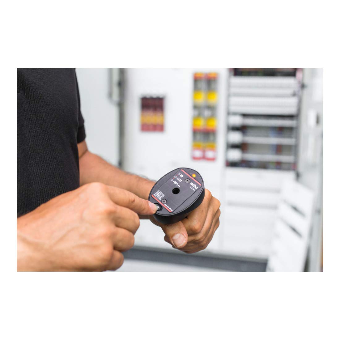 Wiha Drehmoment Testgerät Torque QuickCheck (42086), 3 tlg., mit Adapterklingen und Batterien, mobiler Schnelltester Drehmomentwerkzeug, Tester für Drehmomentwerte