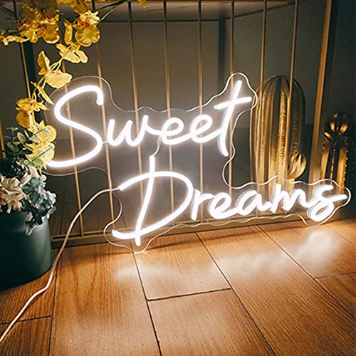Facile da installare e usare: questa luce al neon è pronta per l'uso immediato con un foro preforato per appenderlo facilmente. Può essere esposto su una parete o un tavolo in qualsiasi posizione desiderata per la decorazione.