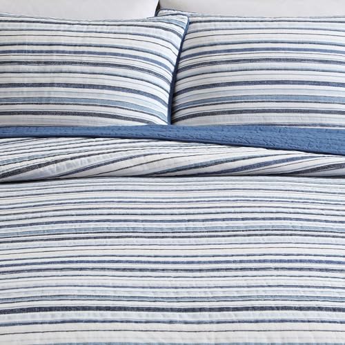 Nautica - King Quilt Set, Lightweight Bedding, 3-Piece Set by Nautica - Used condition - Image 5
