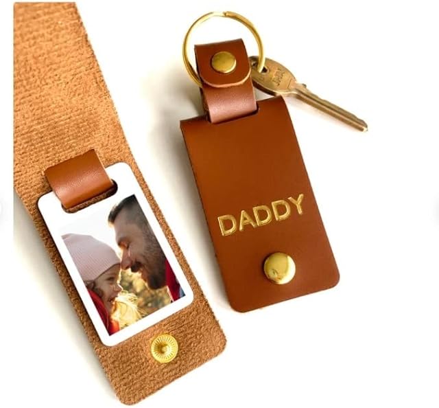 Pomchick Daddy Keyring | Gift for Dad Grandad Uncle | PU Leather Personalised Photo Keychain for Him | Grandpa Present from son and daughter | Father's Day Xmas Dads Birthday Gifts