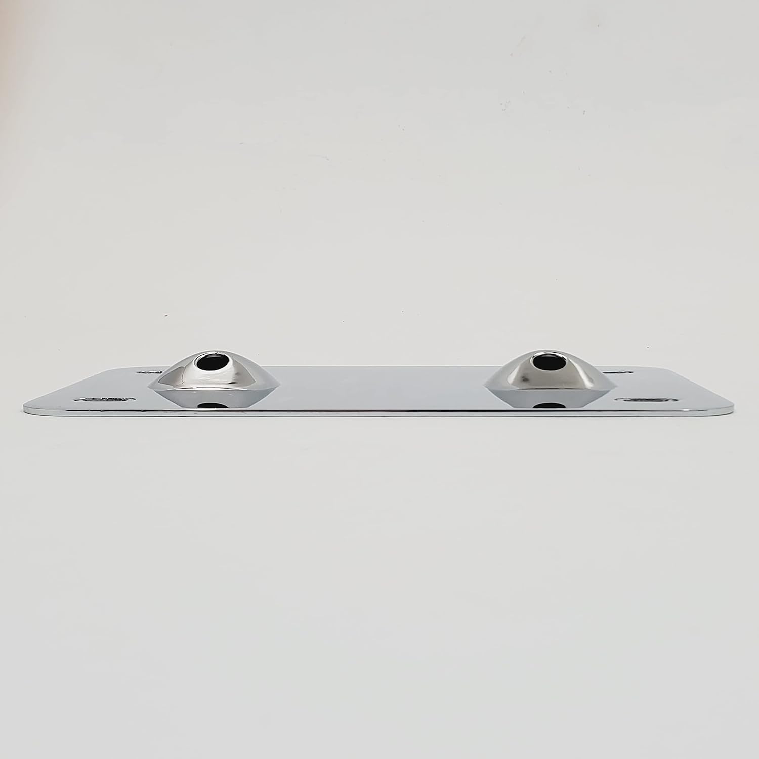 Chrome Lay Down/Lay Back License Plate Mount for 1999-2016 Harley Models Street Glide, Road King, Road Glide & Electra Glide Touring Models (7-1/4" x 4-1/4”) Comes w/Hardware - Replaces HD# 53385-00