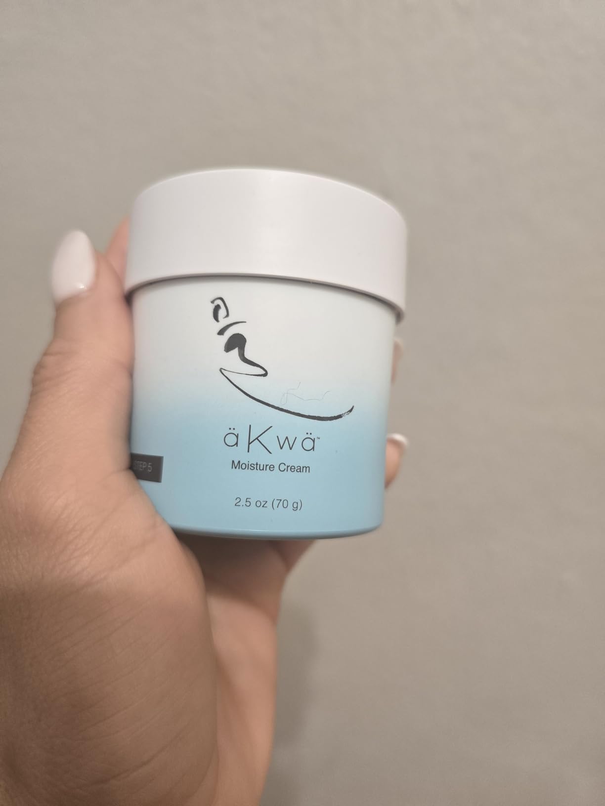 4Life - aKwa Moisture Cream - Plant-Based Face Moisturizer with Fermented Green Tea Water, Niacinamide, Ginseng, Honey & Birch Sap, Smooths Skin, Firms, Hydrates - 2.5 oz