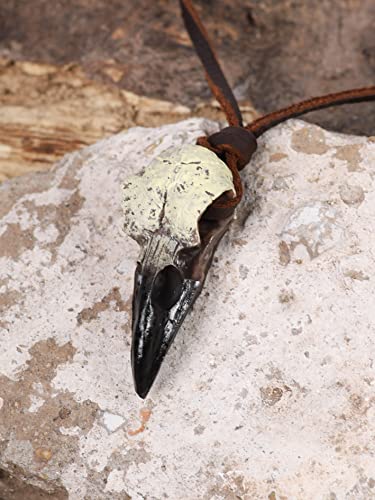 HAQUIL Raven Skull Necklace, Viking Gothic Witchy Bone Resin Raven Bird Skull Replica Pendant, Adjustable Leather Cord, Gothic Jewelry Gift2