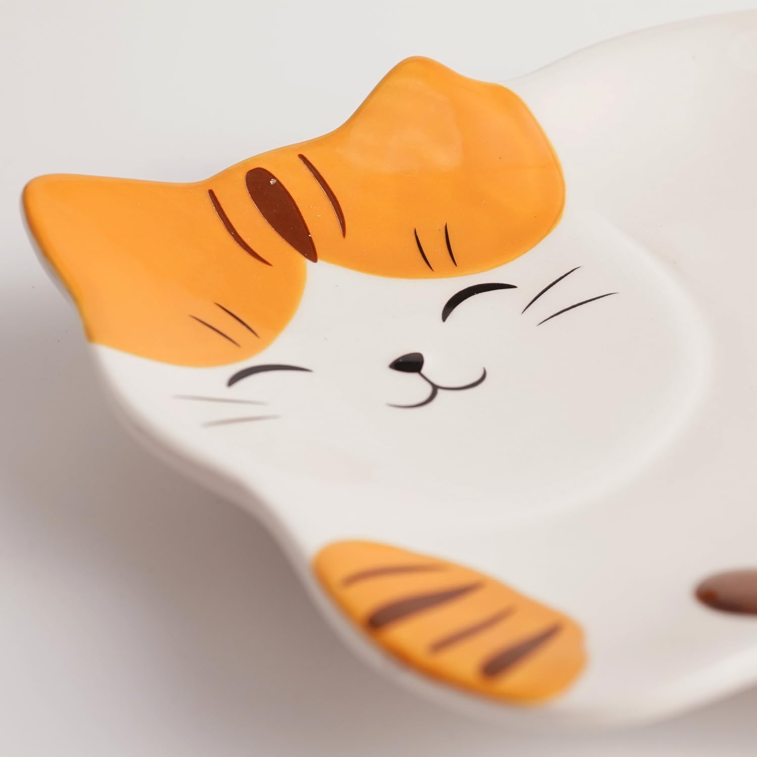 Cat Shaped Ceramic Plate – 6.8 x 5.1 inch Small Japanese Mino Ware Dish for Dessert, Snacks, or Appetizers (Tabby)