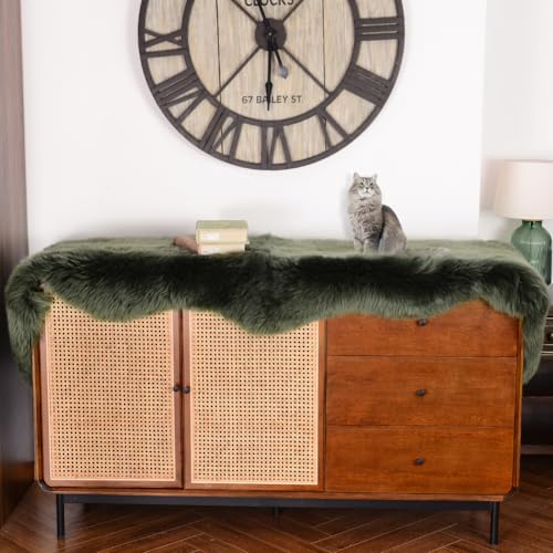 Premium Genuine Fur Sheepskin Rug Real Australia Sheepskin Natural Luxury Fluffy Lambskin Fur Area Rug Seat Covers for Kids Bedroom Sofa Chair Cover (Military Green, Double Pelt/2ft x 6ft)