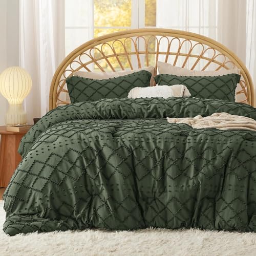 Image of Bedsure Twin Comforter Set - Olive Green Comforter, Boho Tufted Distressed Vintage Bedding for Kids, 2 Pieces Farmhouse-Style Bed Set for All Seasons, Fluffy Soft Bedding with 1 Pillow Sham
