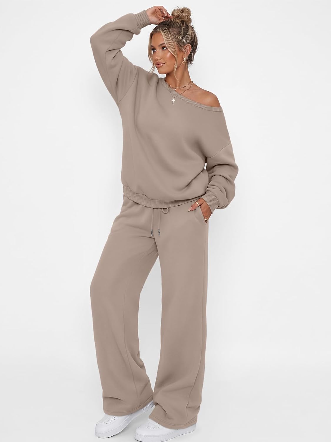 Trendy Queen Women Sweatsuits 2 Piece Sweat Set Fall Outfits image 3