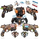 VATOS Set laser tag ricaricabile a infrarossi con proiettore, pistola giocattolo per 2 giocatori con display digitale LED per il punteggio, sincronizzazione dati in tempo reale a 2,4 GHz