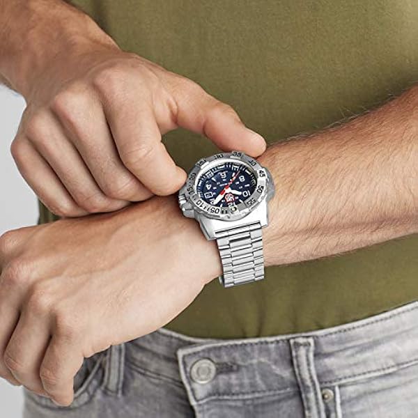 Luminox Navy Seal Steel XS.3254 herrklocka 45 mm – militärklocka i silver/blå datumfunktion 200 m vattentålig safirglas, SILVER, 45mm, armband