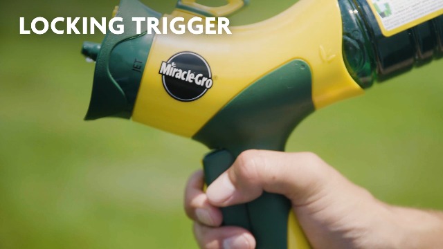 Miracle-Gro LiquaFeed Flowering Trees and Shrubs Plant Food, For In-Ground and Container Plants, 16 oz., 2-Pack