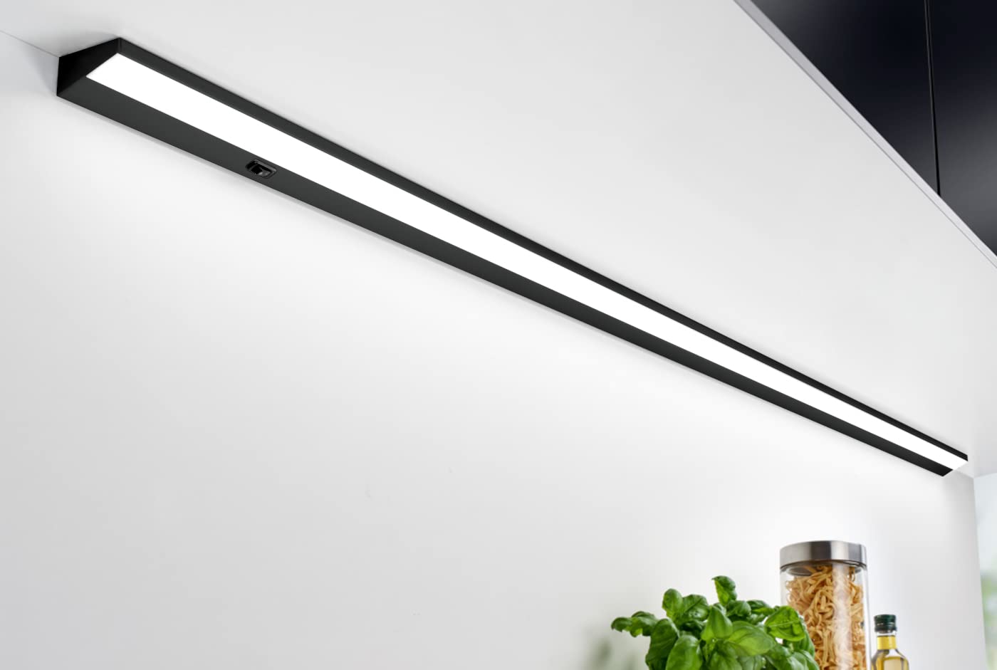 Thebo LED E 801 Unterbau Einzelleuchte 3000 K in SCHWARZ (8, watts)