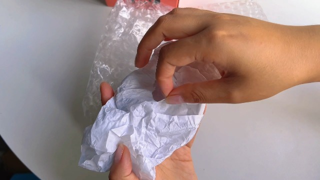 kanpura Crystal Glass Heart-Shaped Jewelry Box,Candy Box with Lid,Women's Covered Earrings Necklace Chest Trinket Storage Box, Glass Jar Christmas Gifts for Women and Girls(Burgundy)